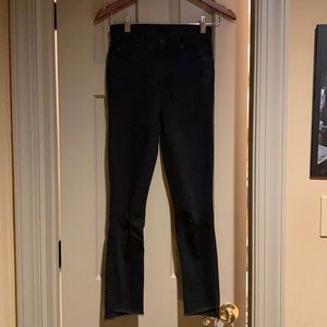 Mother Jeans- Stunner Zip Ankle Step Fray- Black